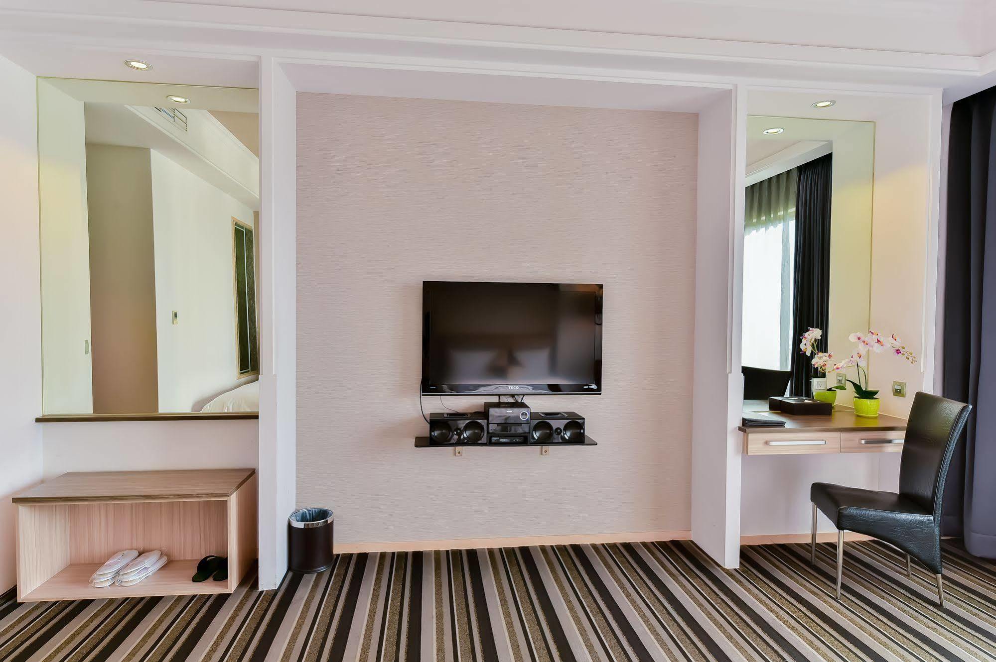 Yundeng Landscape Hotel Fanlu Екстер'єр фото